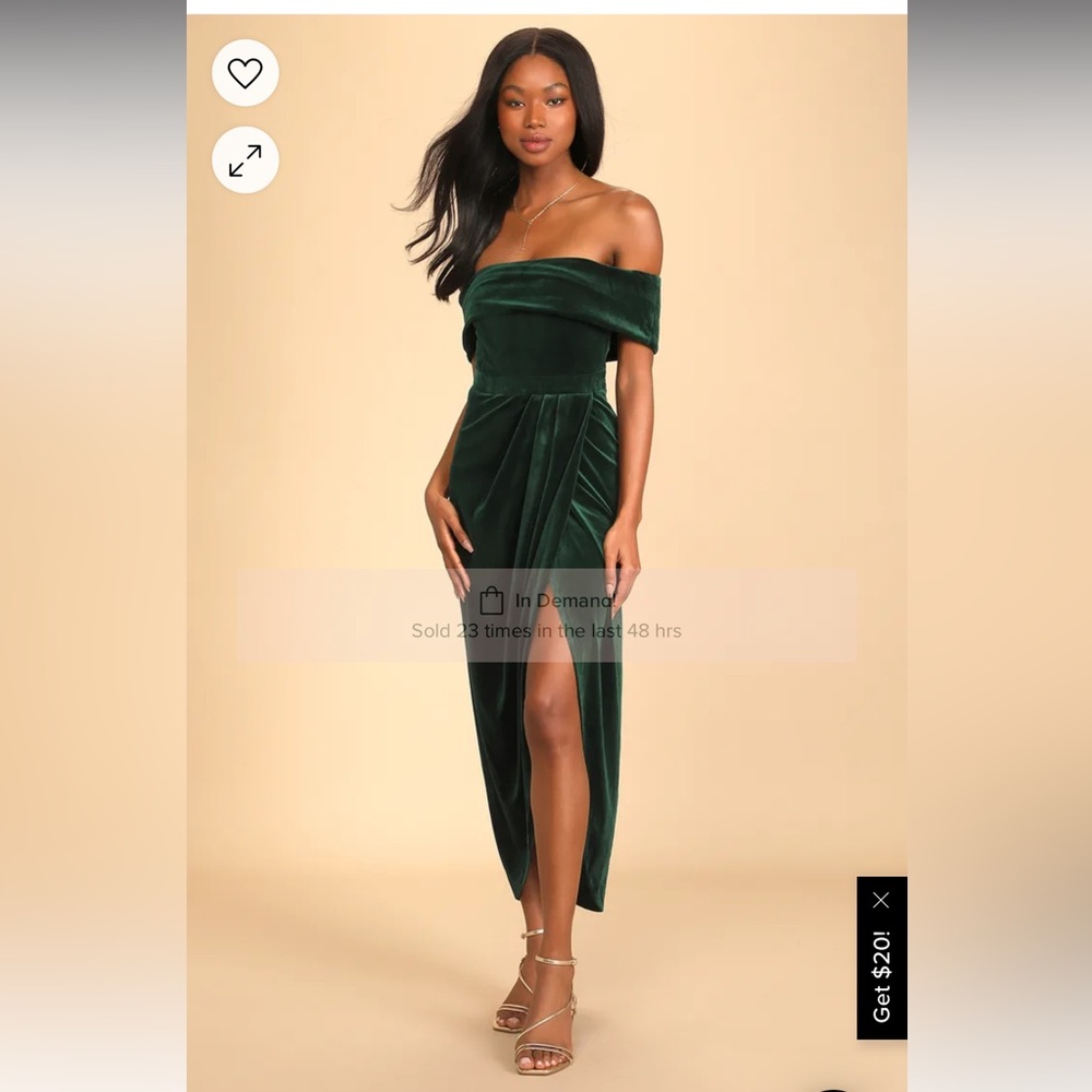 NEVER WORN Lulus I'm Enchanted Emerald Green Velvet Off-the-Shoulder Maxi Dress